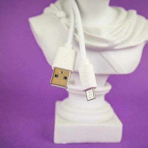 Кабель USB - micro USB (длинный коннектор) белый (1м)